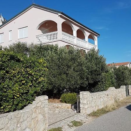 Apartments Pink House Povljana Exterior photo