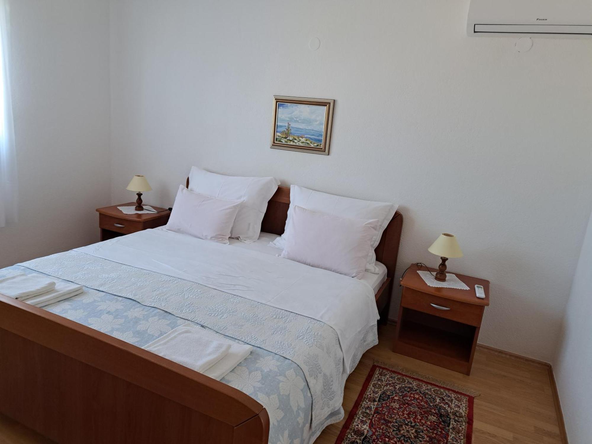 Apartments Pink House Povljana Exterior photo
